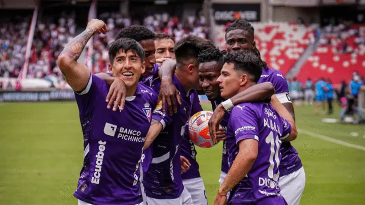 LDU vuelve al blanco ante Aucas y se despide de la morada: ¿le dio suerte?
