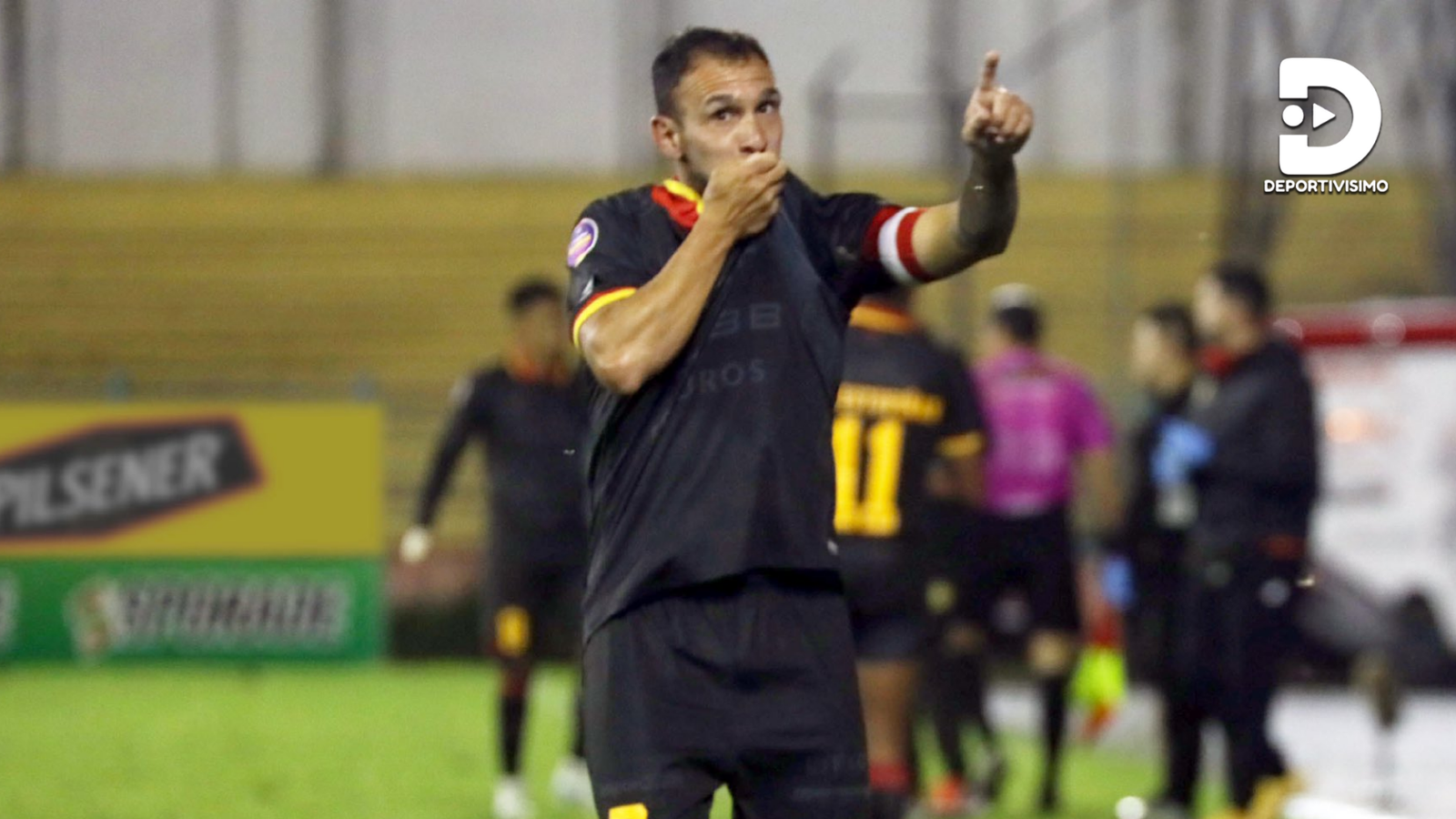 Captivating Pongan La Estatua: Lucas Mancinelli, El Eterno Alcalde, Clavó Un Gol Olímpico Histórico Para Deportivo Cuenca (video) Photo Digital Art Captivating Pongan La Estatua: Lucas Mancinelli, El Eterno Alcalde, Clavó Un Gol Olímpico Histórico Para Deportivo Cuenca (video) Photo Digital Art