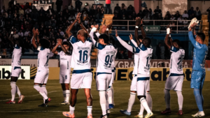 GOLES | Libertad FC remontó y venció a Liga Deportiva Universitaria en el Reina del Cisne